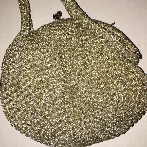 Vintage crocheted woven Heirloom Clutch Purse Bag - Picture 3 of 7